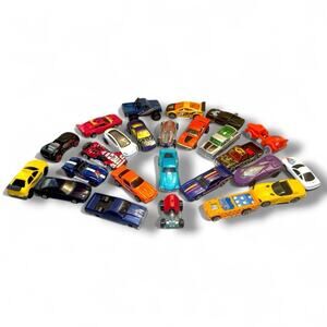 Hot Wheels Matchbox 25 Mixed Diecast Toy Car Lot – Snoopy Racer Pack